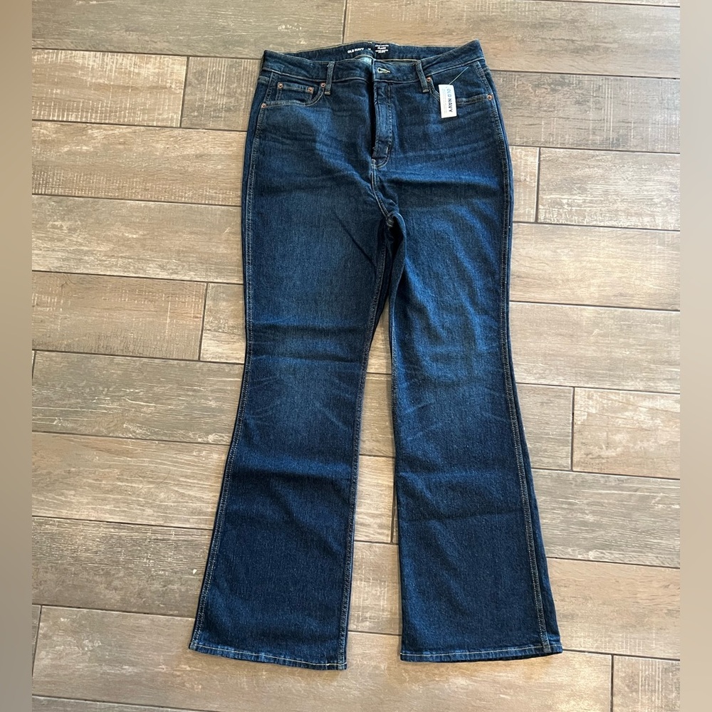 Old Navy Higher High Waisted Flare Jeans Dark Wash